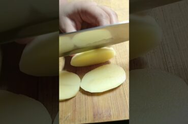 let's make crispy French fries #food #cooking #recipe