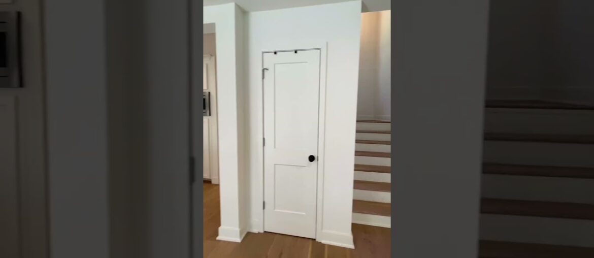 4536 Mercier St. Kansas City, MO 64111 4536 Mercier St. Kansas City, MO 64111