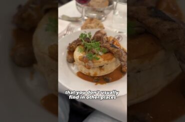 Why do I love BRASSERIES restaurants ?