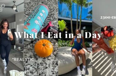 WHAT I EAT IN A DAY FOR FAT LOSS | 2,300 calories, easy *realistic meals, high protein, supplments