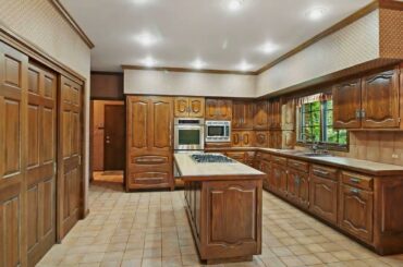 1727 Galloway Circle, Inverness, IL 60010