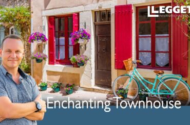 Lovely Townhouse with 3 Bedrooms and a Sun-Drenched Terrace Located in the Heart of Caunes Minervois