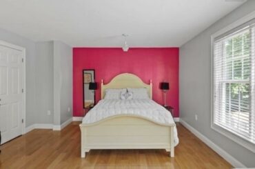 30 Grey Lane, Lynnfield, MA 01940