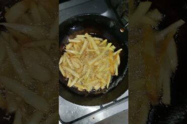 French fries yummy | best home made fries #youtubeshorts#shortsfeed #shortvideo #foodie