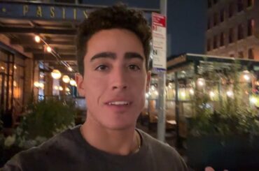 NYC Restaurant Vlog - SOMEONE THREW WATER AT ME LMAO