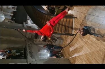 Red Wine Breathing  Hospitalet la Clape    5* Chateau