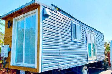 Stunning Beautiful The Custom Tiny Home - BRAND NEW
