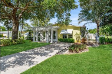 804 5th Street Lake Park, FL | ColdwellBankerHomes.com