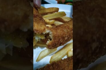 Fish fingers with French fries/snacks recipe #youtubeshorts #fish #viral #trending #frenchfries