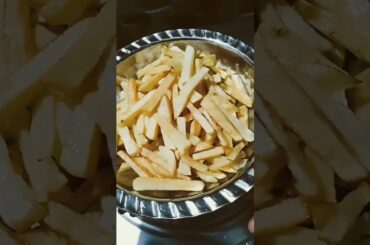 gaon ke tarike se French fry recipe#YouTube short#shorts video#French fry#video#shorts