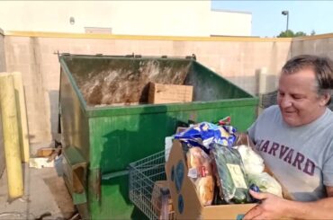DUMPSTER DIVING MAGIC!  How Do YOU Score Free Food?!