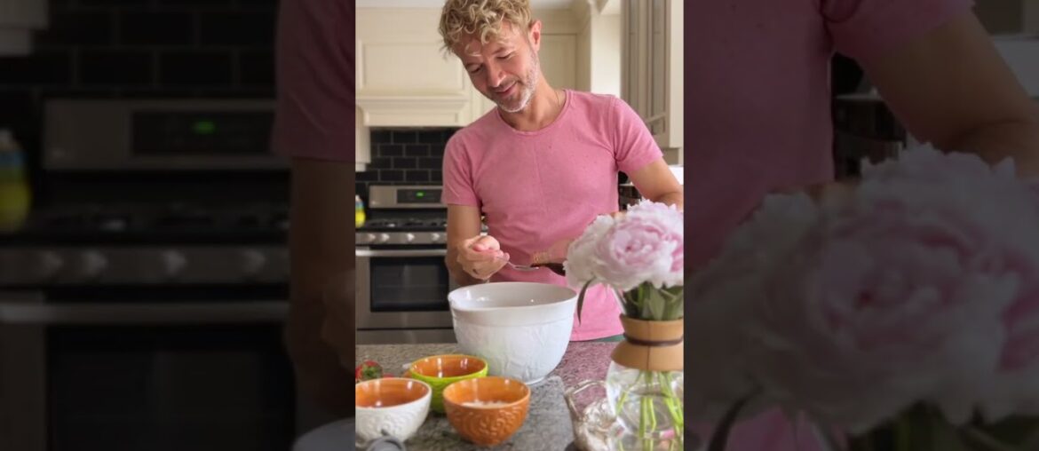 Amazing STRAWBERRY DESSERT #short easy dessert recipe Amazing STRAWBERRY DESSERT #short easy dessert recipe