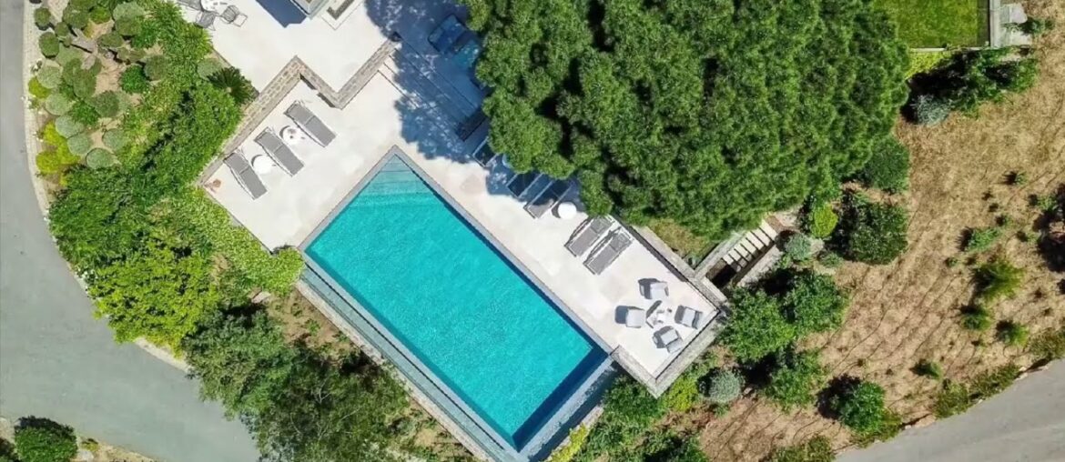 Dynamic Property For Sale in Ramatuelle France @ExperienceTheFrenchRiviera