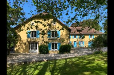 Two Independent Dwellings, Large Pool, Majestic Mountain Views 3.2 Hectares | FRENCH CHARACTER HOMES