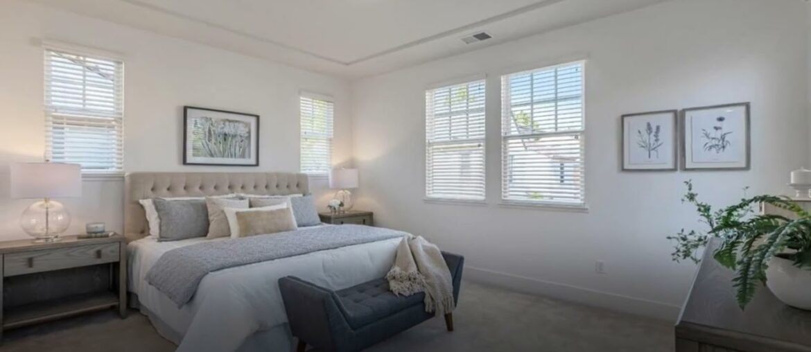 1147 Creek Way, Mountain View, CA 94040 1147 Creek Way, Mountain View, CA 94040