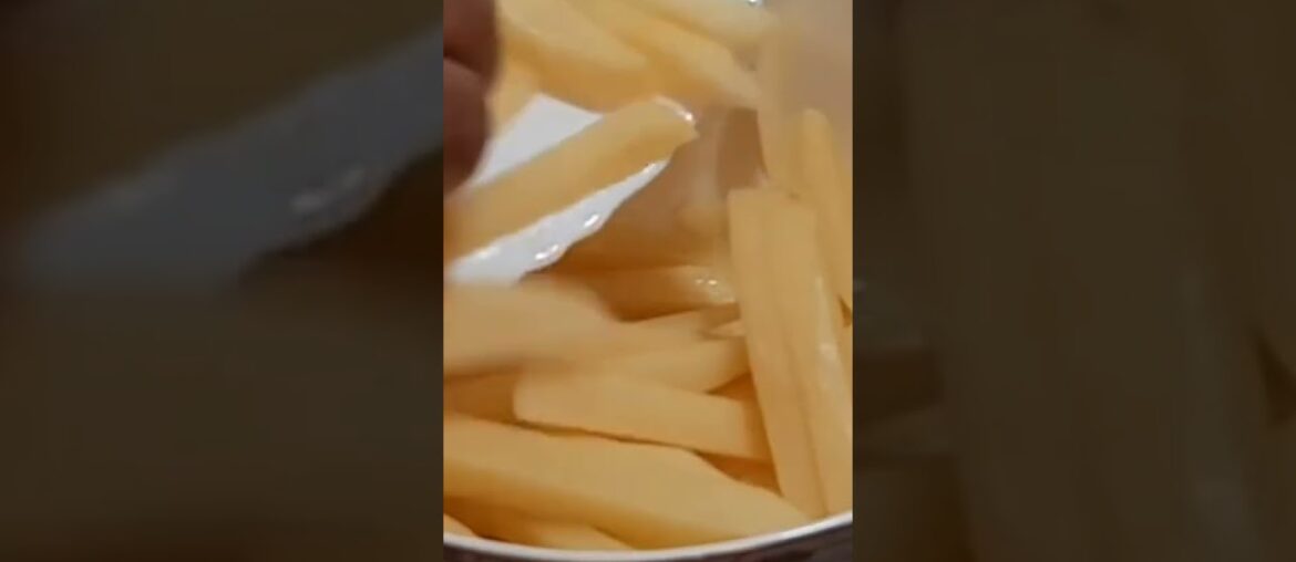 French Fries #shorts #fries #friesrecipe  #potato #potatorecipe #potatosnacks #viral #shorts