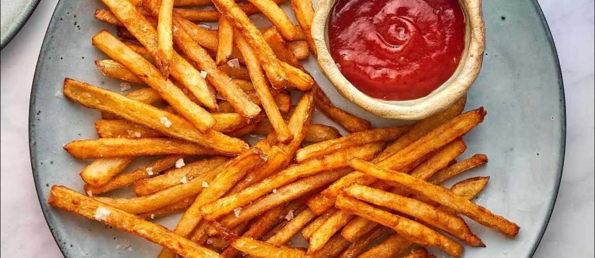 Crispy french fries recipe at home .
