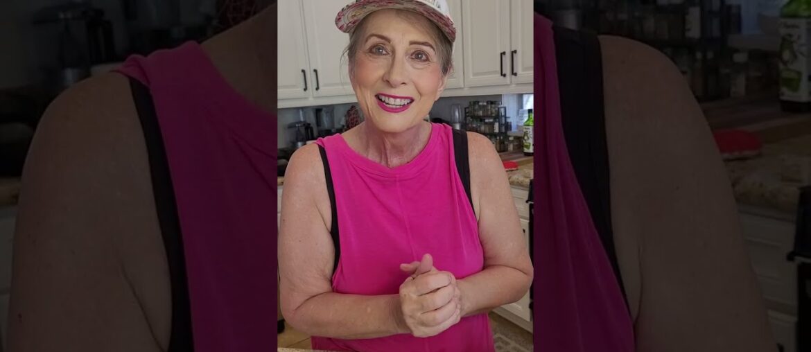 It's French-like w/vegetables&meat #gamechanger #sumorsophistication. It's French-like w/vegetables&meat #gamechanger #sumorsophistication.