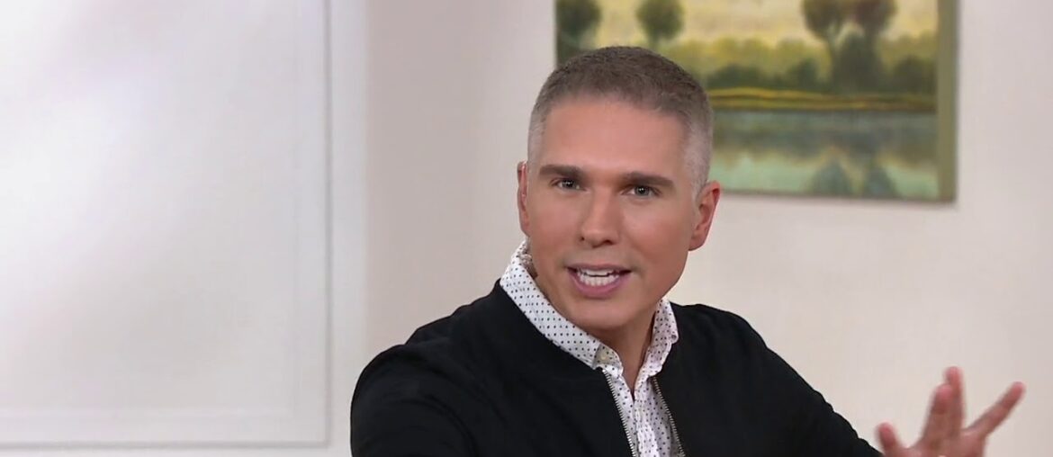 Authentic Gourmet (24) Large Chocolate Croissants on QVC Authentic Gourmet (24) Large Chocolate Croissants on QVC