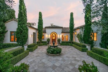 733 Knapp Drive Santa Barbara, CA | Offered at $9,975,000
