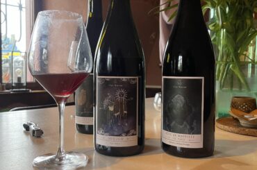 Clos Bateau! Visited the young domain over the weekend and my god their gamays are juicy, fine and elegant! If you can get your hands on couple bottles I highly suggest it!