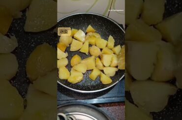 5 Minute Recipe | Potato Snacks Tea Time Recipe | Evening Snacks| Crispy Potato Cubes Recipe #Shorts