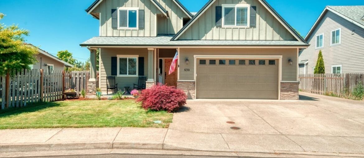 630 Kalugin Ct, Molalla, OR