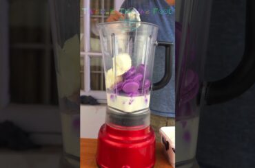 Magnifique Macaron Magic: Indulgent UBE French Macarons Milkshake Delight. #shorts #milkshake