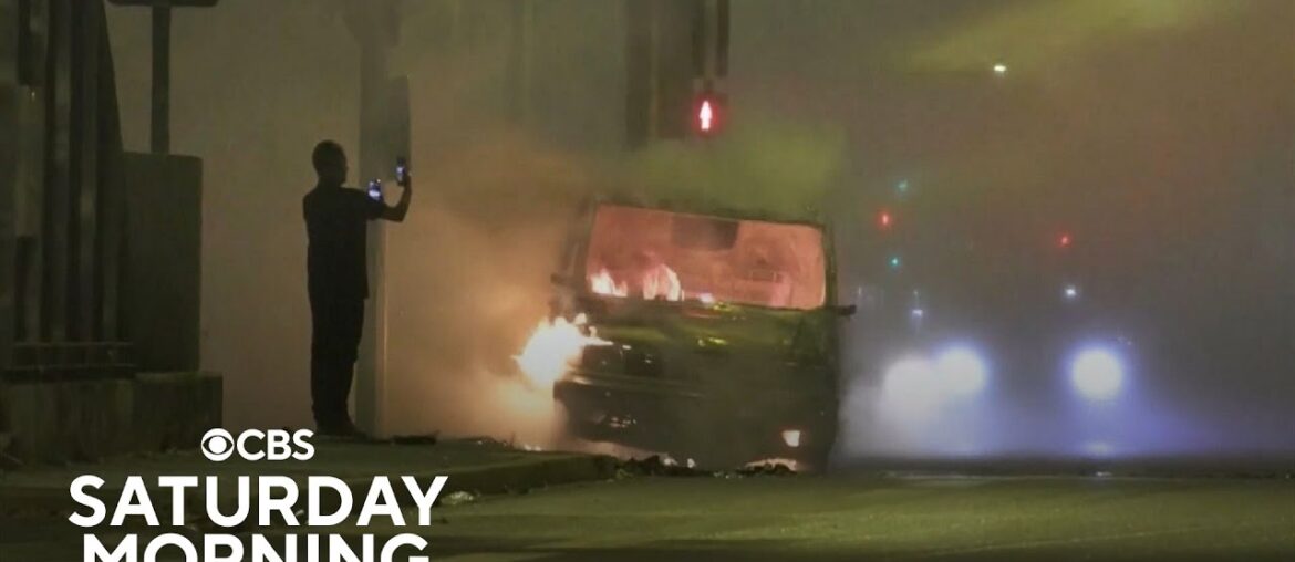 France rocked by fourth night of fiery protests France rocked by fourth night of fiery protests