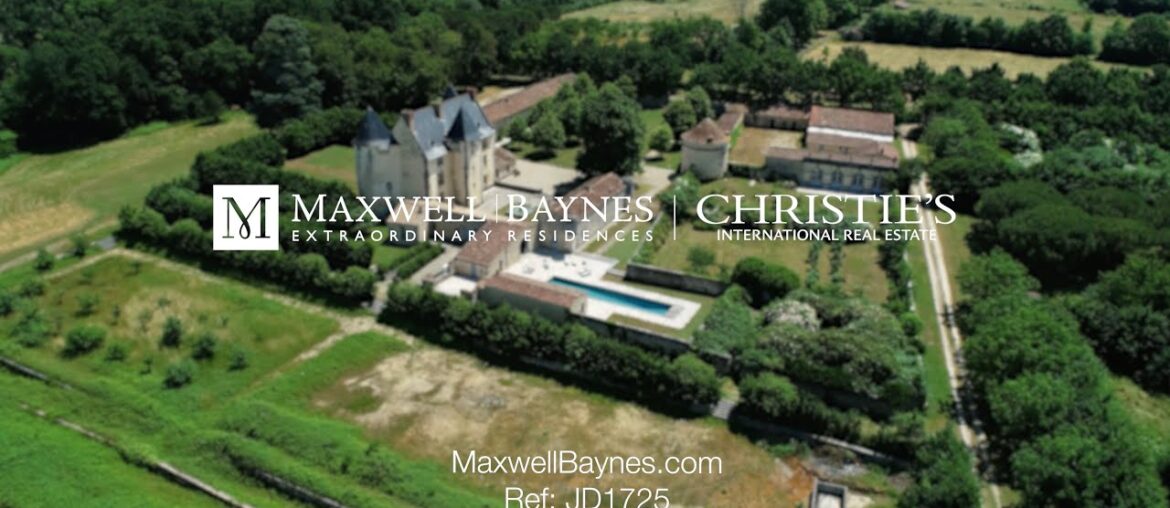 Majestic chateau for sale with 93ha, Saintes, Charente-Maritime, France. Maxwell-Baynes JD1725