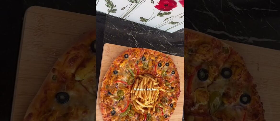 Unique Style Pizza With French Fries Recipe #shorts #yummy #pizza #recipe
