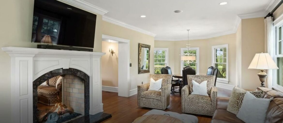 1103 Golf Road, Cinnaminson, NJ 08077