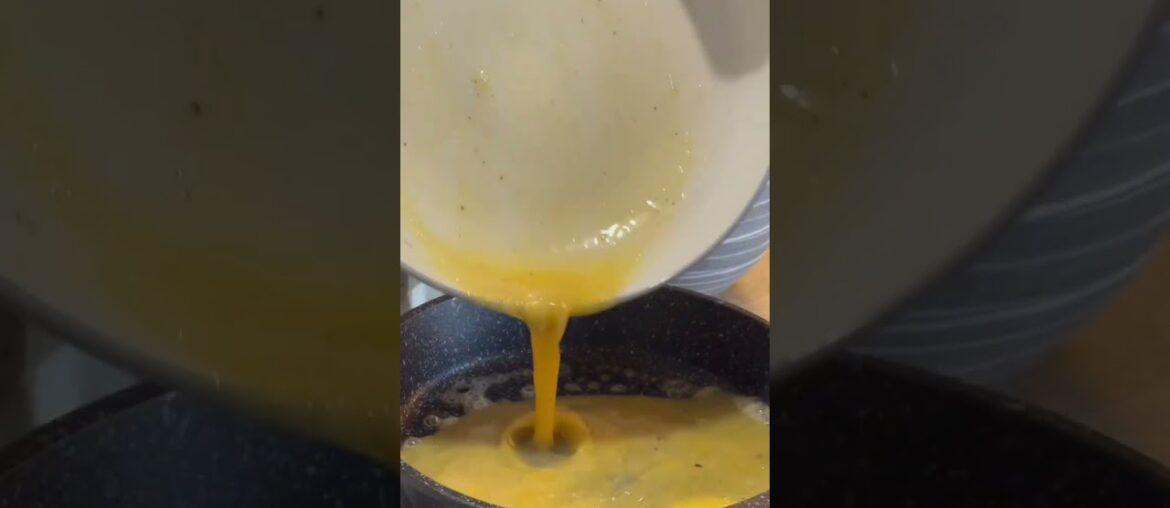 This French toast recipe is perfect for a weekend breakfast! This French toast recipe is perfect for a weekend breakfast!