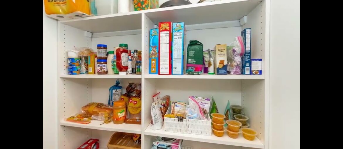 7737 Train Station Way 7737 Train Station Way