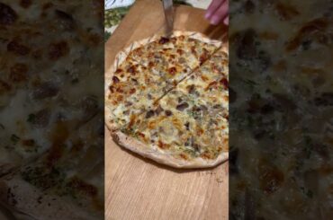 French Style Flatbread with mushrooms. Crispy Crust. #satisfying #food #cooking #shorts