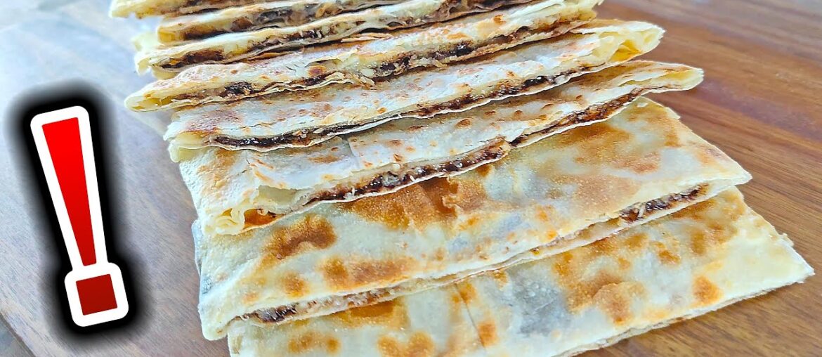 Sweet Crispy French Pastry with Banana and Chocolate Homemade Easy Recipe Sweet Crispy French Pastry with Banana and Chocolate Homemade Easy Recipe