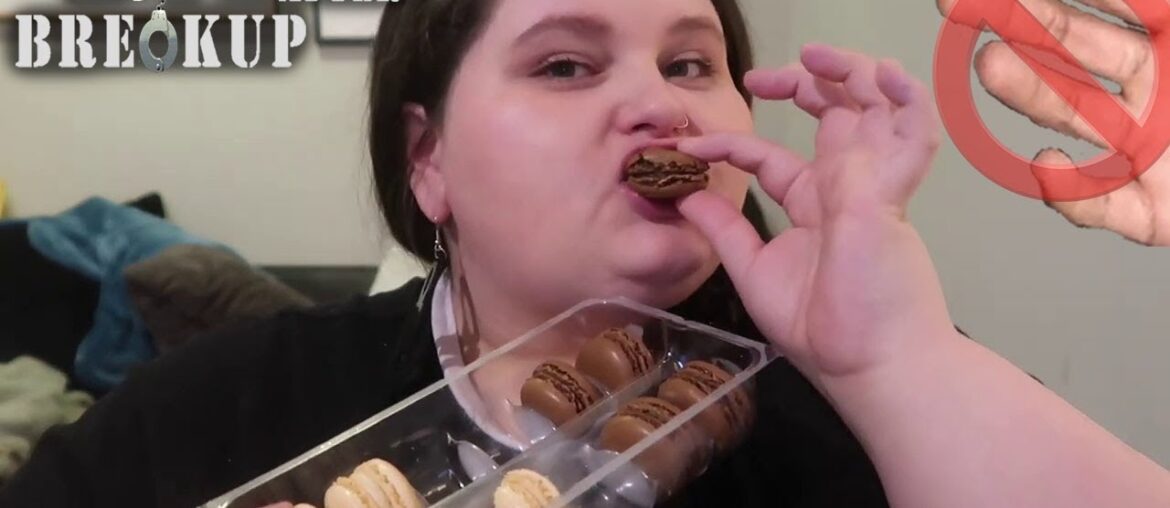 Amberlynn Reid Binging & gaining weight after breakup. Twinkie went to ER, Trader Joe’s binge haul Amberlynn Reid Binging & gaining weight after breakup. Twinkie went to ER, Trader Joe's binge haul