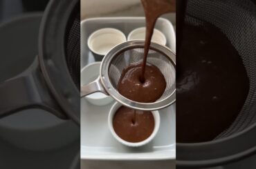 Pots de creme from season 7 “French bistro” of struggle meals