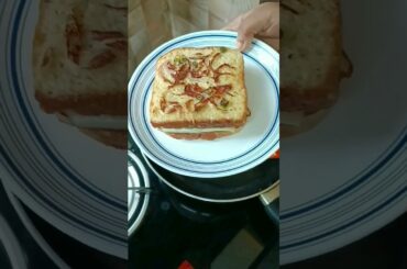 "French toast Recipe" #bengalicooking #cooking #bengali #riuscreation #breadrecipe #youtubeshorts