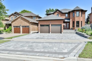 12 Glenayr Gate, Whitby - Open House Video Tour