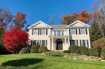 Video tour of Residential at 100 Essex Rd, Summit City, NJ 07901