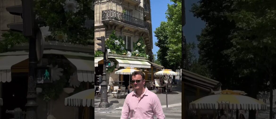 A bistro in Paris is a casual restaurant serving traditional French cuisine in a relaxed atmosphere.