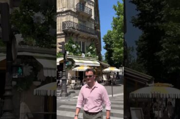 A bistro in Paris is a casual restaurant serving traditional French cuisine in a relaxed atmosphere.