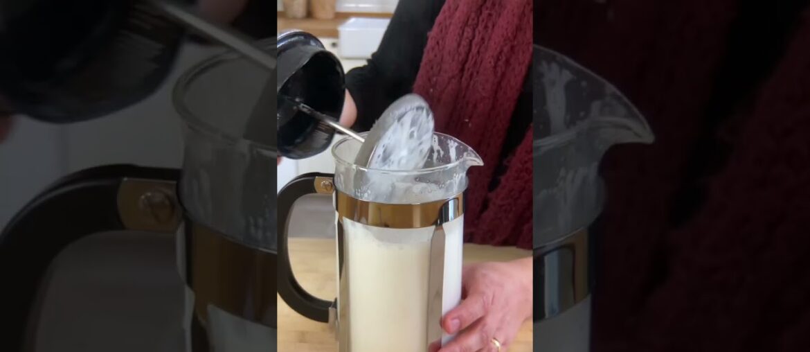 Kitchen Hack: Getting Non Dairy Milk Extra Frothy Using a French Press Kitchen Hack: Getting Non Dairy Milk Extra Frothy Using a French Press