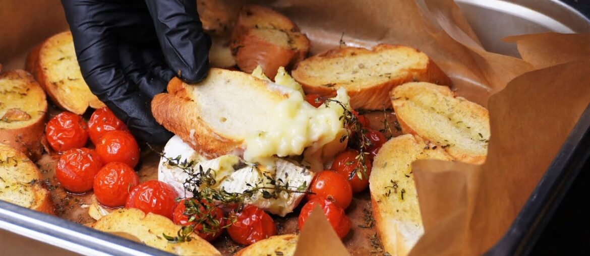 Quick & Easy Brie or Camembert Cheese Appetizer for Your Wine Party