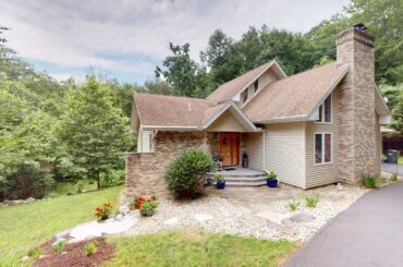 Chris Scigulinsky|8 Carriage Drive|Canton, CT