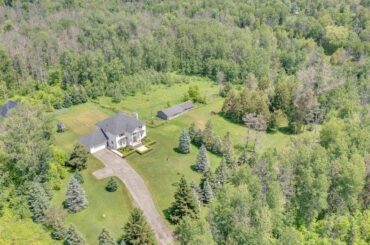 40 Lloyd's Lane, King City, ON