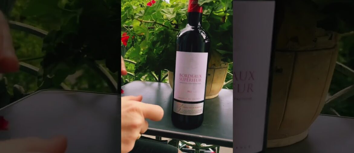 Time To Unwind On The Terrace #wine #frenchwine #degustation