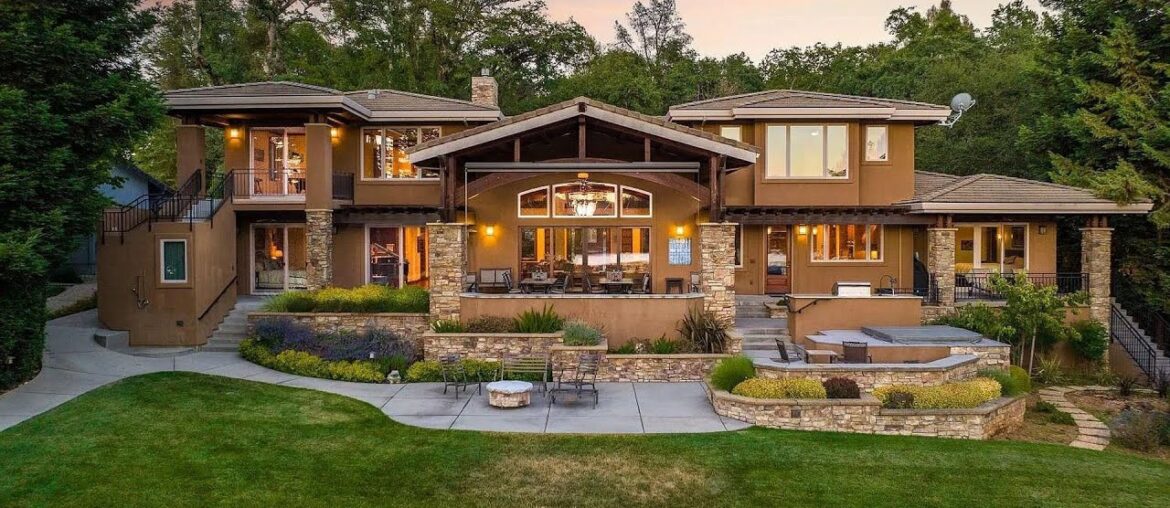 Luxurious Lakefront Home with Stunning Views and High-End Features in Penn Valley for $3,500,000