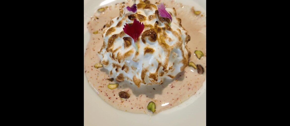 Cafe noire Indiranagar Bengaluru | french cuisine restaurant desert croissant panini #wine #foodporn